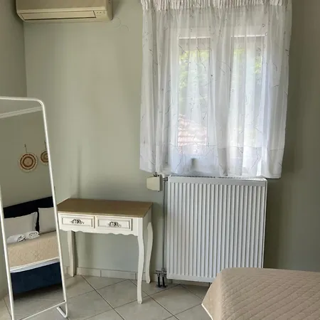 Daisy Maisonette Poros  Exterior photo