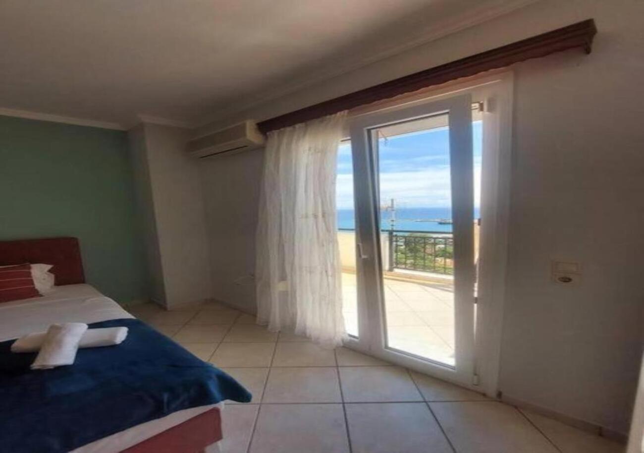 Daisy Maisonette * Poros (Kefalonia)